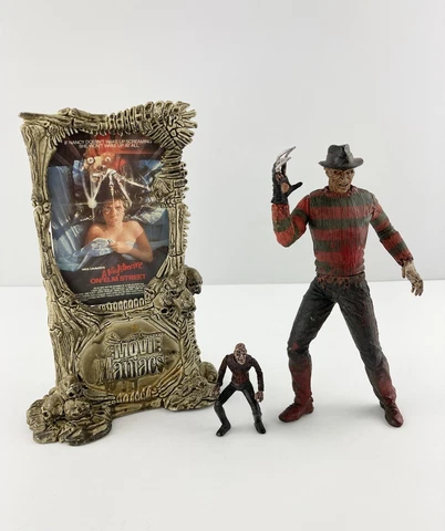1998 McFarlane Movie Maniacs Freddy Kruger Nightmare on Elm Street Figure & Mini Cover