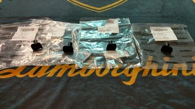 LAMBORGHINI MURCIELAGO LP640 ROADSTER TOP WINDSCREEN CROSS 纽扣塑料  — 第 1/4 张图片