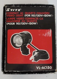 Stitz Compact AC quartz halogen video light for 110/120V-150 Watt illumination - Picture 1 of 13