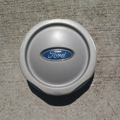 Ford Explorer Sport Trac center cap 2001-2005 part number 1L54 1A096 AC 03 - Image 1 of 3