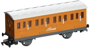 Züge - THOMAS & FREUNDE ANNIE COACH - HO Scale - Bild 1 von 3