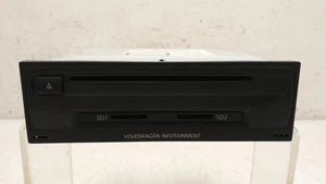 VOLKSWAGEN GOLF RADIO MEDIA HEADUNIT SE TSI BLUEMOTION TECHNOLOGY 5G0035874 13-2 - Picture 1 of 6