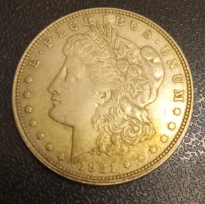 1921 P $1 Morgan Silver Dollar - Picture 1 of 5