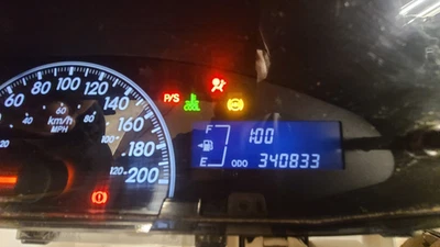 Cuadro medidor velocímetro ABS 340833 KMS Toyota Yaris Hatchback Foto 1 de 4