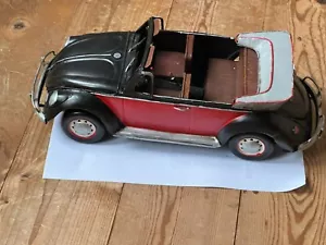 VW Käfer Cabrio Modellauto schwarz rot antik Sammlerstück Blech Selten L 35 H 10 - Bild 1 von 15