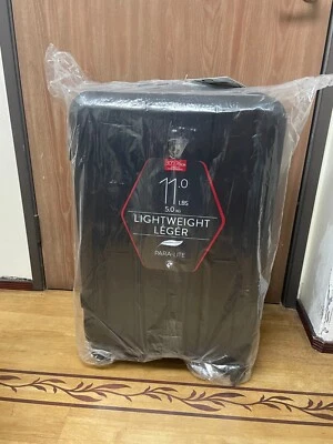 New Para-Lite Luggage by Heys - Image 1 of 2