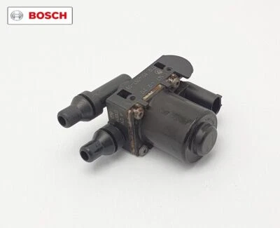 BMW 1 SERIES 12-15 F20 116D COOLANT SHUT OFF VALVE 17128514557 - Image 1 of 4