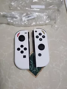 NEW - Nintendo Switch OLED White Joy Cons & 6 Slot Grip Case - Picture 1 of 9