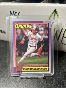2025 Topps Series 1 - 1990 Topps Baseball Gunnar Henderson #T90-32 Pink - Bild 1 von 1