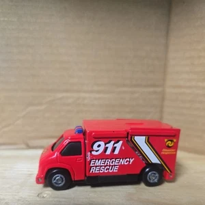 Maisto Emergency Rescue Diecast Transforming Transformer Ambulance to Jet - Picture 1 of 10