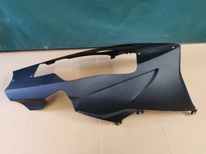 Panel de carenado inferior del vientre BMW K1200S 2007 - Imagen 1 de 9