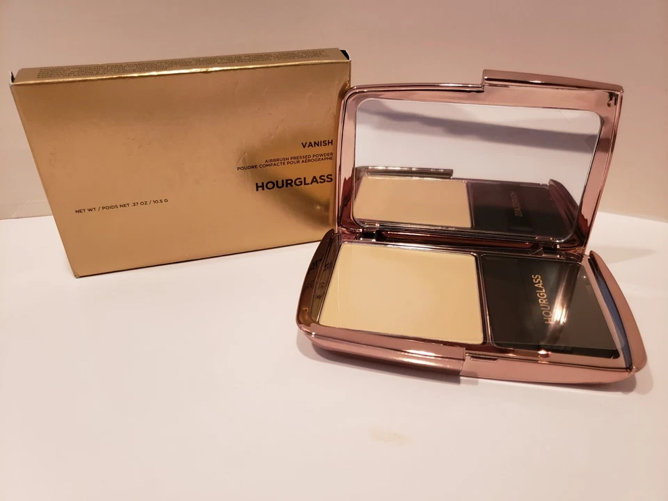 Aerógrafo Hourglass Vanish polvo prensado translúcido medio 0,37 OZ Foto 1 de 1