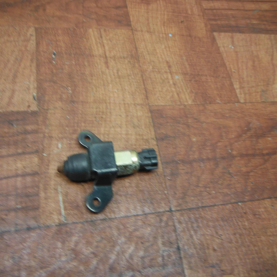 yamaha FJR 1300 fjr1300a fjr1300ae fjr1300es SENSOR Glove box lock switch - Image 1 of 4