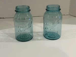 2 Ball Perfect Mason Blue Jars 1910 -1923 & 1923-1933 - Picture 1 of 6
