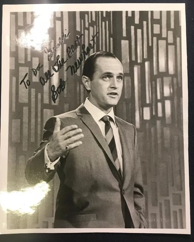 BOB NEWHART HAND SIGNED 8x10 PHOTO        COMEDY LEGEND Auto To His Doctor P1 Cover