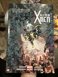 All-New X-Men #2 Deluxe Hardcover (Marvel Comics 2015) - Picture 1 of 3