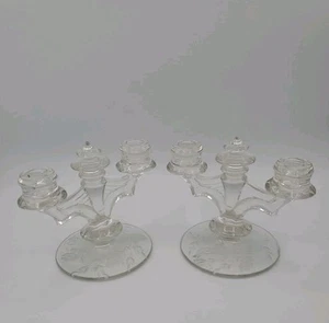 Zwei Tiffin Glas Krönchen Webwing geätzt Moos Rose Deko Doppel Kerzenhalter - Bild 1 von 3