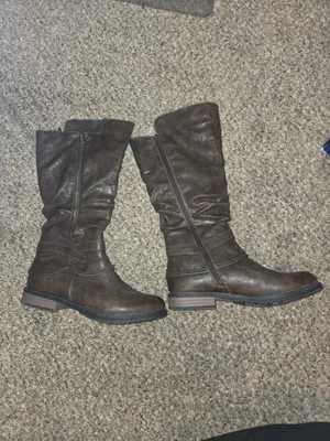 Botas de montar Patrizia By Soft Spot Musette marrón oscuro para mujer/talla 10M/ cremallera lateral Foto 1 de 4