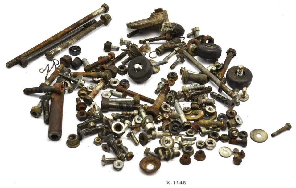 Husaberg FE/FC 501 ́99 - Los tornillos siguen siendo piezas pequeñas Foto 1 de 1