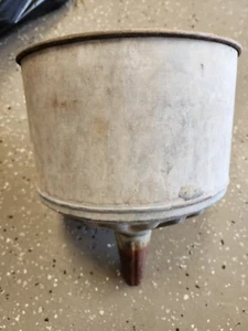 Vintage DELPHOS Tankstellenausrüstung Tankstelle Öl Metall Trichter  - Bild 1 von 7
