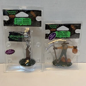 Lemax Spooky Town this Way #44743 & Skeleton Scarecrow #52313 Figures NEW - Picture 1 of 7