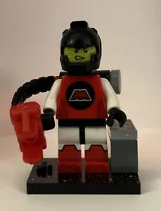 LEGO Series 26 Collectible Minifigures 71046 - M-Tron Powerlifter - Picture 1 of 1
