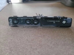 ✅ 04-12 CHEVY COLORADO GMC CANYON 4WD 4x4 SWITCH BUTTON DASH TRIM BEZEL PANEL - Foto 1 di 3