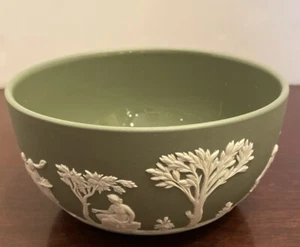 Ciotola diaspro verde salvia Wedgwood - modello sacrificio - 5 pollici - Foto 1 di 12