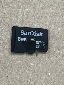 Sandisk 8GB Micro SDHC Card - Picture 1 of 2