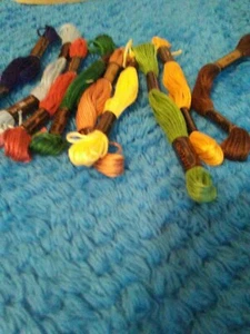 Embroidery thread lot - Picture 1 of 4