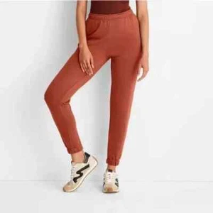 Women's Leisure Studio High-Rise Essential Joggers - Universal Thread Rust S - Picture 1 of 1