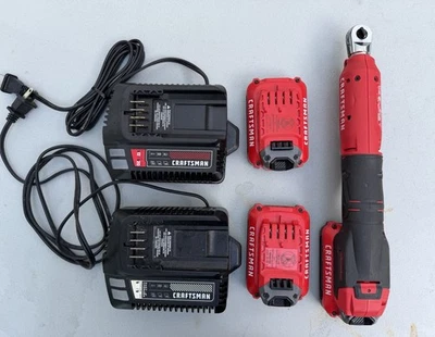 Juego de paquete de trinquete inalámbrico Craftsman CMCF930 con 3 baterías de 20 V y 2 cargadores Foto 1 de 3