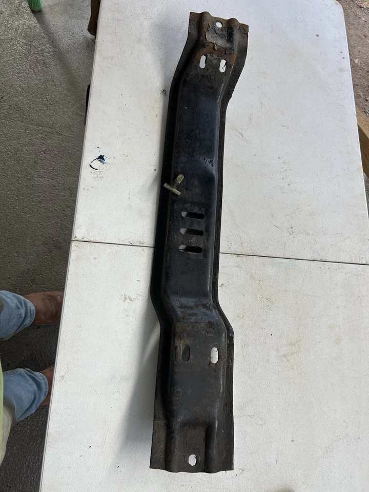 88-97 F-series 7.3/460 Zf5 4wd Crossmember - Image 1 of 4