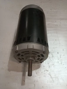 Century Motors no. H887L, 3 HP, 1725 RPM, Three Phase, Frame R56. - Picture 1 of 6