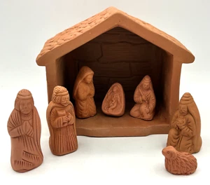 Terra Cotta Handmade Nativity Set 8 Piece Christmas Jesus Mary Joseph Primitive - Picture 1 of 24