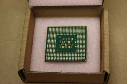 Intel Celeron D 325 2.53GHz 533MHz Socket 478 CPU Processor SL7ND - Image 1 of 1