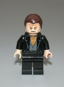 Genuine LEGO Harry Potter Fenrir Greyback minifigure 10217 4840 Burrow Diagon
