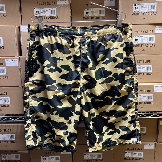 Las ofertas en cortos Amarillo camuflaje para hombres | eBay