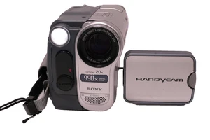 Sony Handycam DCR-TRV460 Digital8 Camcorder Hi8 Steady Shot - Picture 1 of 10