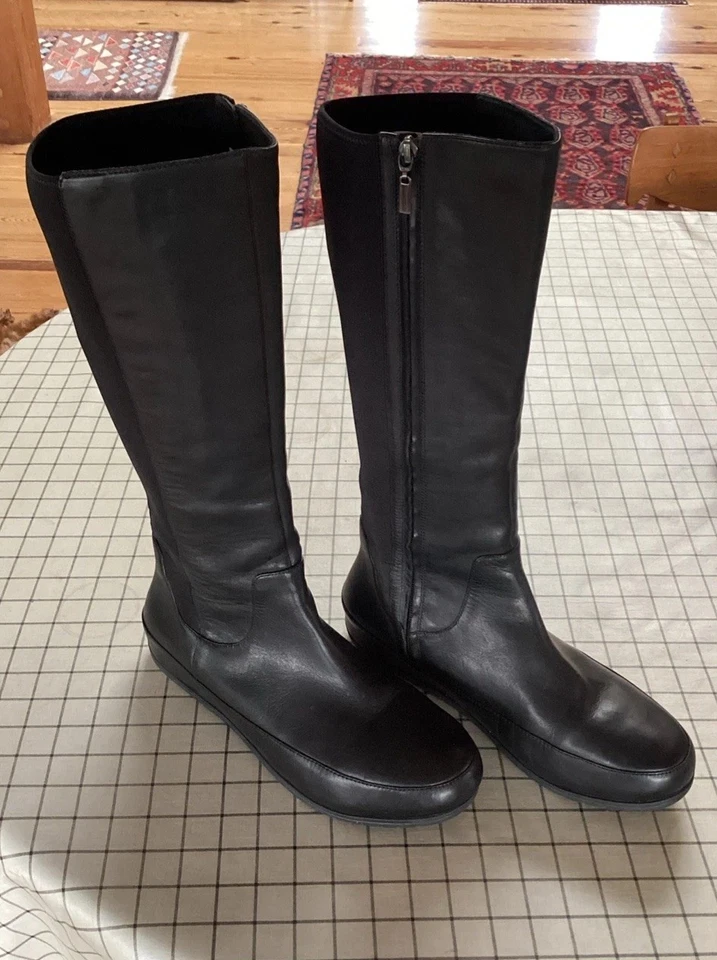 Fitflop Superboot Tall Black Leather Women’s Boot EU43 US 11.5-12 EXCELLENT Cond - Image 1 of 4