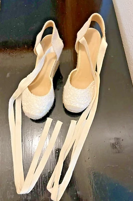 Wild Diva Louisa  Ivory/ cream colored Wedge Lace Up Sandals Size womens  6 - Image 1 of 4