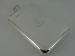 HANDSOME GEORGE V SOLID STERLING SILVER PLAIN POCKET HIP FLASK LONDON 1925 193G - Picture 1 of 17
