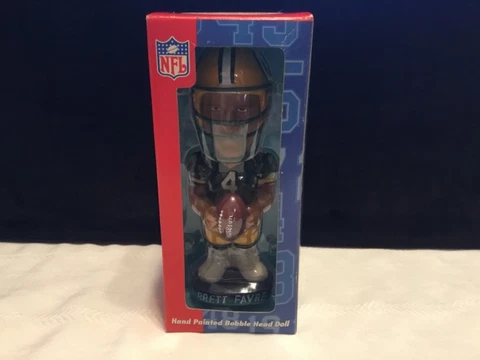 NFL Green Bay Packers BRETT FAVRE Bobblehead Quarterback Club  (JF47) Cover