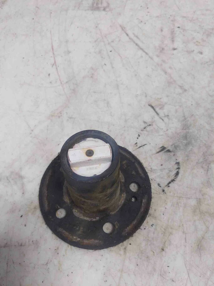 Ford Bronco II 1984-1988 buje delantero bloqueo manual Foto 1 de 2