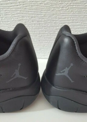 AIR JORDAN 11 CMFT LOW Nuevo-Zapatos Hombre Negro/Antracita Talla 12 Foto 1 de 4