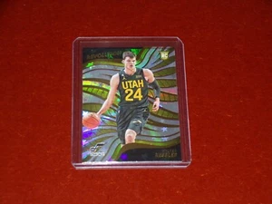 2022-23 Panini Revolution Astro RC Walker Kessler - Foto 1 di 2