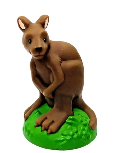 Fisher Price Little People Kangaroo 3" Figure Preschool 2011 - Picture 1 of 5