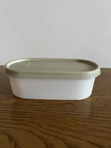 Tupperware 1611-21 1616-19 Modular Mate contenedor de almacenamiento de 2 tazas con tapa beige - Imagen 1 de 7