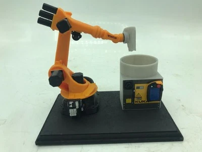 🚀 KUKA 1:16 Fanuc Robot Scale with Pen Holder - Unique Desktop Organizer - Image 1 of 3