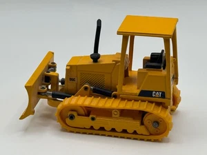 JOAL CATERPILLAR CAT D5C DOZER 1:50 SCALE DIECAST VINTAGE CONSTRUCTION - Picture 1 of 7